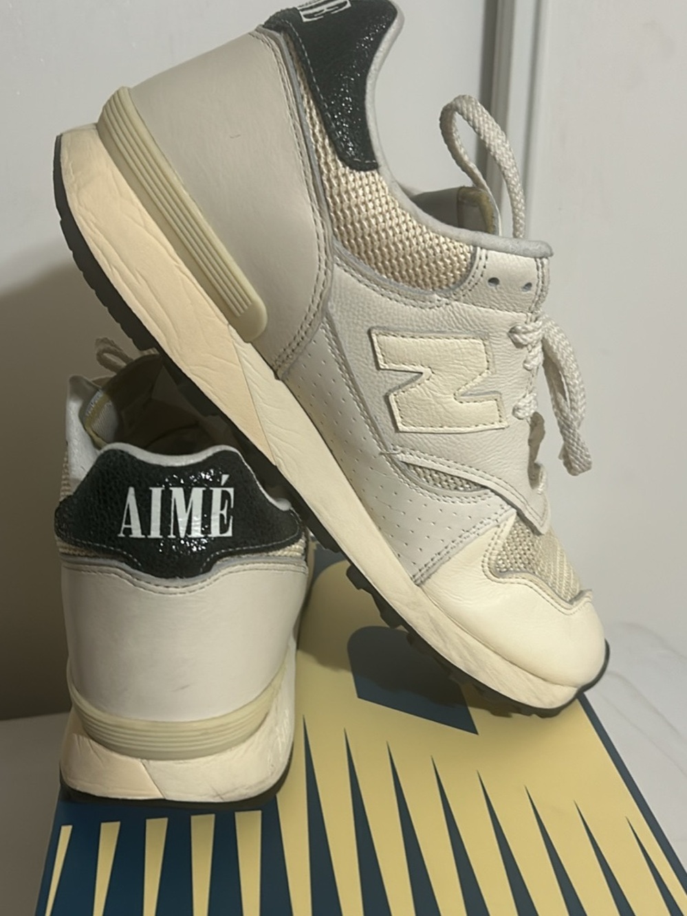 New Balance Men’s Cream & Black AIMÉ Collab Sneakers
